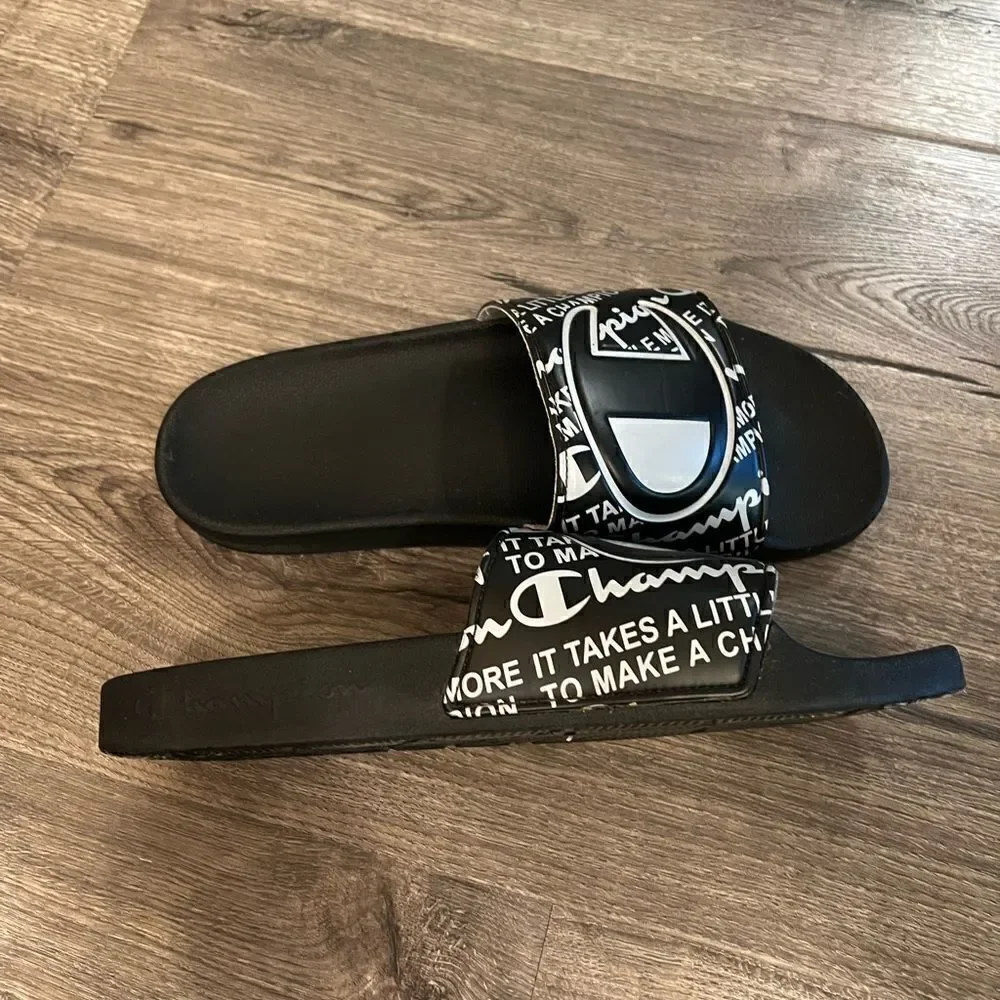 COPY - Champion Men's IPO 3PEAT Sandal  size 11M